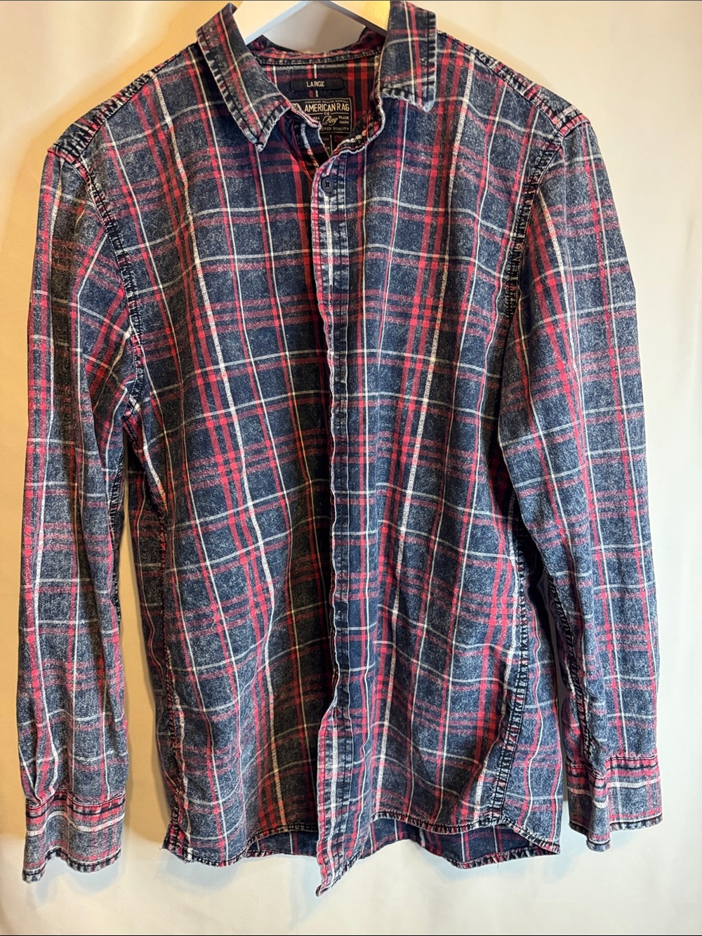 American Rag Men's Red and Navy Plaid Button-Down Shirt menβs large